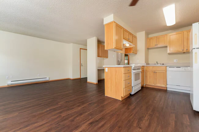 Two Bedroom One Bath Deluxe (2) 118 floor plan